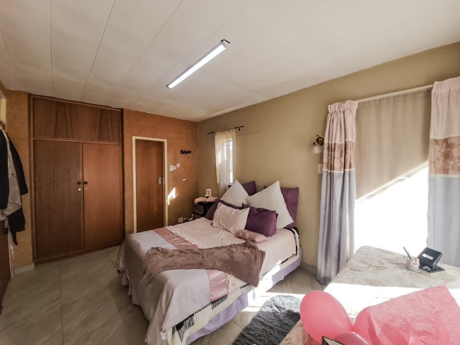 3 Bedroom Property for Sale in Potchefstroom North West